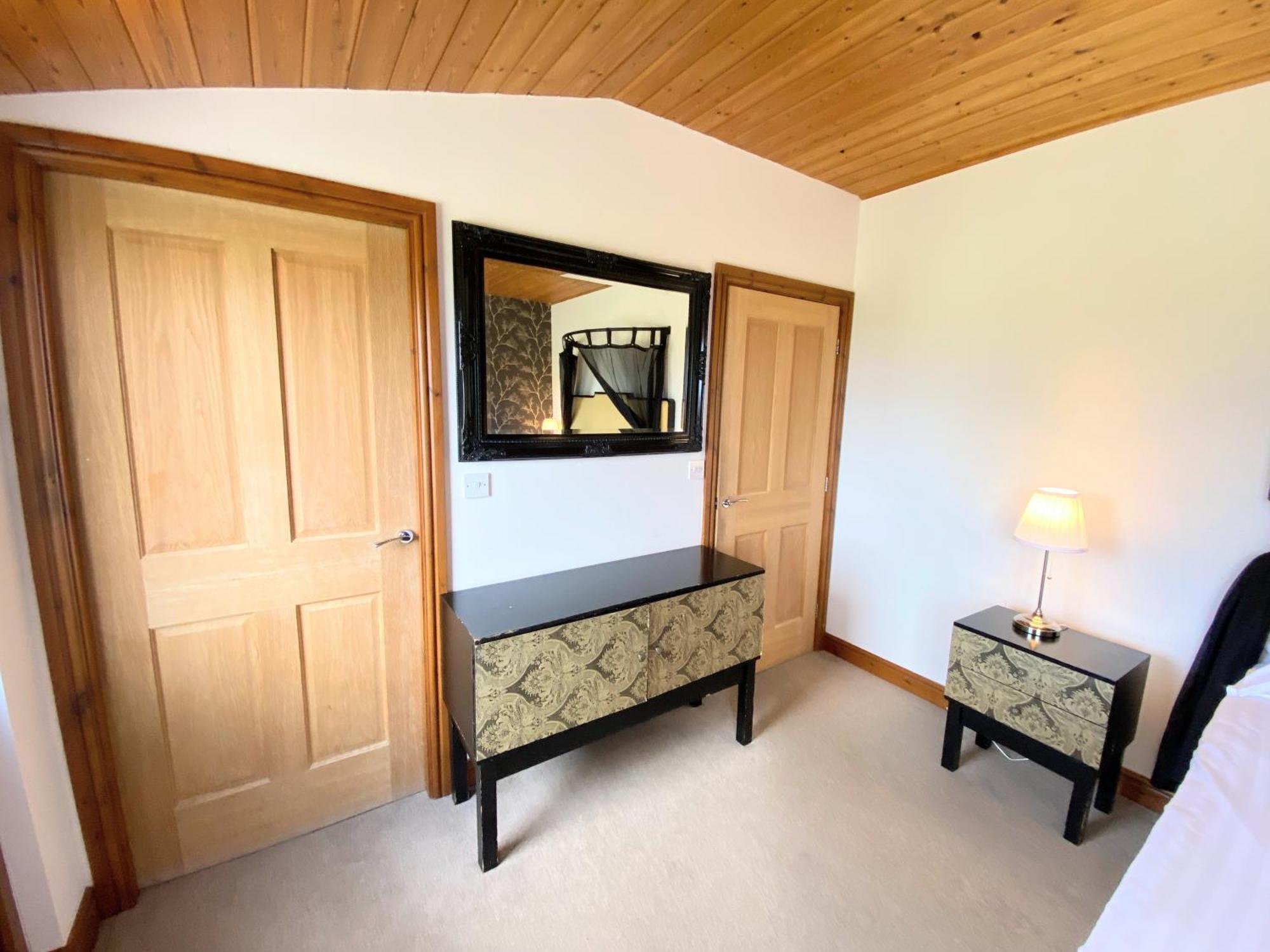 Torridon 12 With Private Hot Tub - Fife - Loch Leven - Lomond Hills Villa Kelty Exterior photo